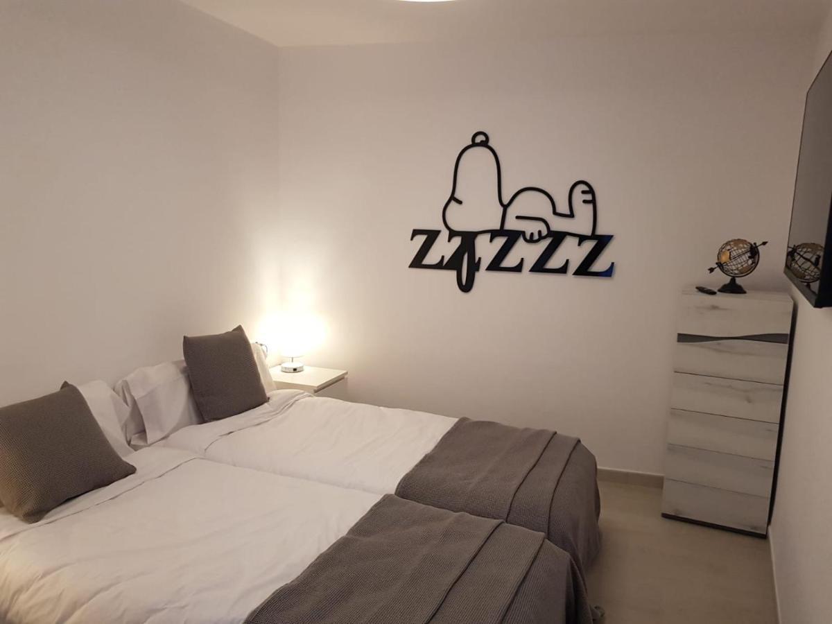 Apartaments L'Arc ปาลาฟรูเจย์ ภายนอก รูปภาพ